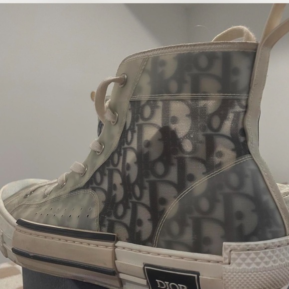 Dior Hightop Converse Purchased from Neiman Marcus / Comes with dust bags/box - Picture 2 of 4